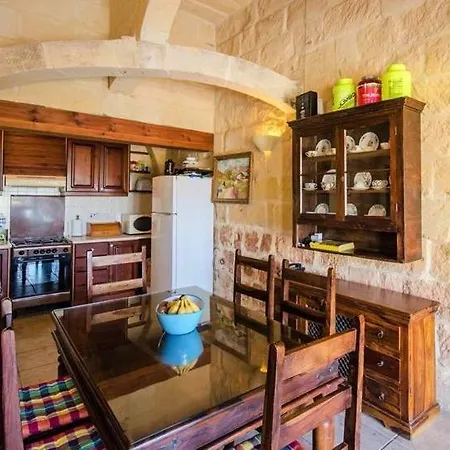 Bilbla Farmhouse Munxar